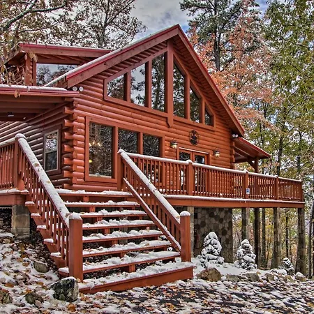 Secluded Smoky Mountain Cabin With Wraparound Deck!